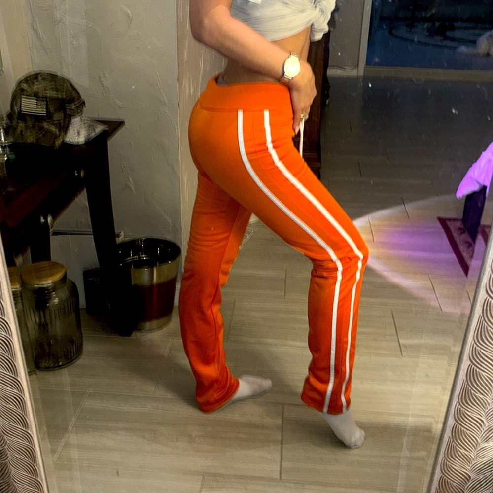Hooters original sweat pants uniform BRAND NEW BRIGHT ORANGE
